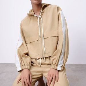 Zara Anorak Jacket Relax Fit Oversized Cropped Jacket Size Small